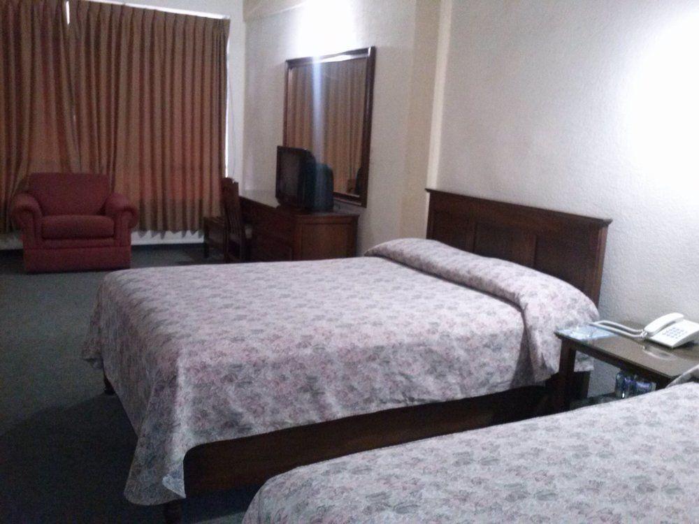 Capital O Florida Tuxpan, Veracruz Tuxpan  ภายนอก รูปภาพ
