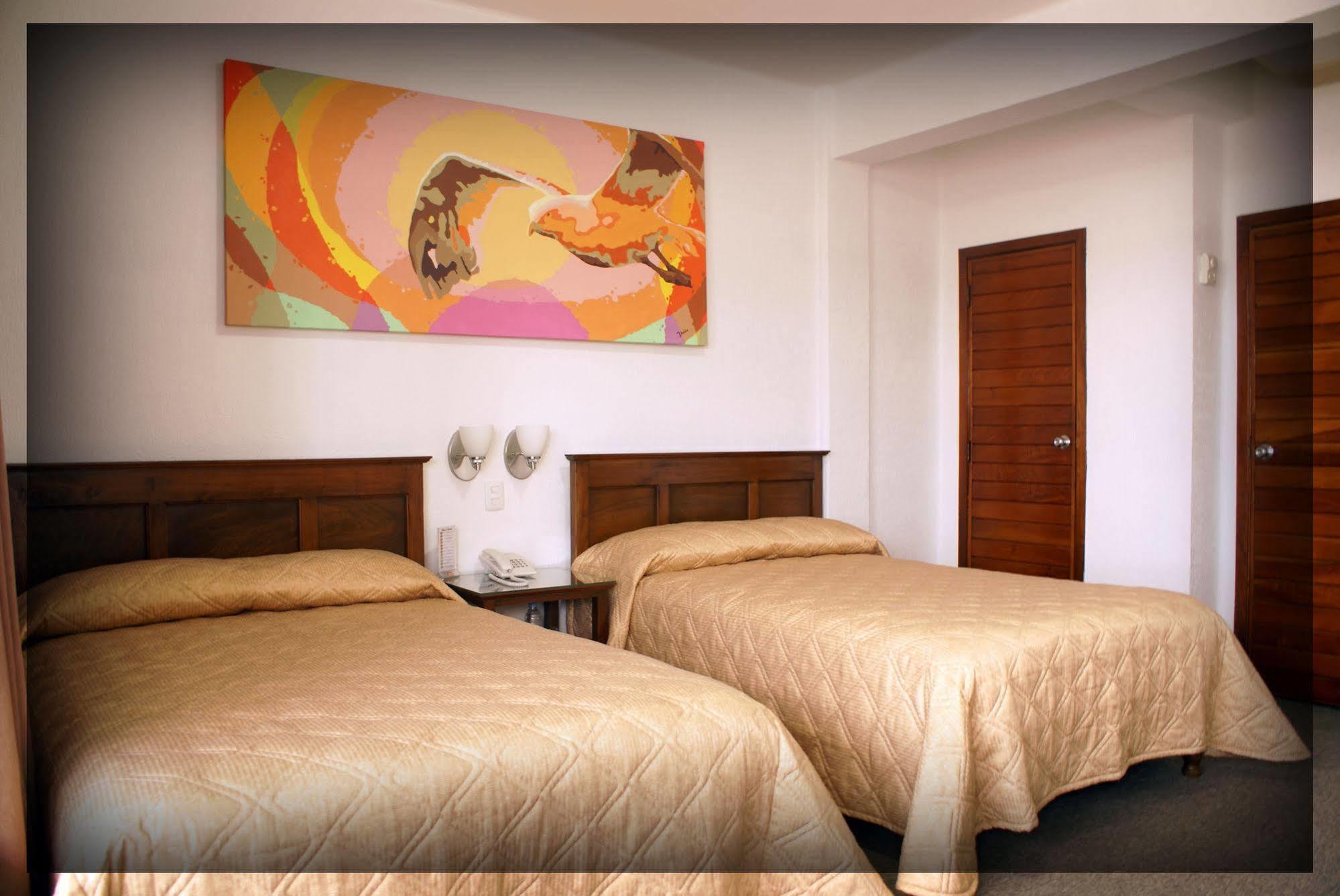 Capital O Florida Tuxpan, Veracruz Tuxpan  ภายนอก รูปภาพ