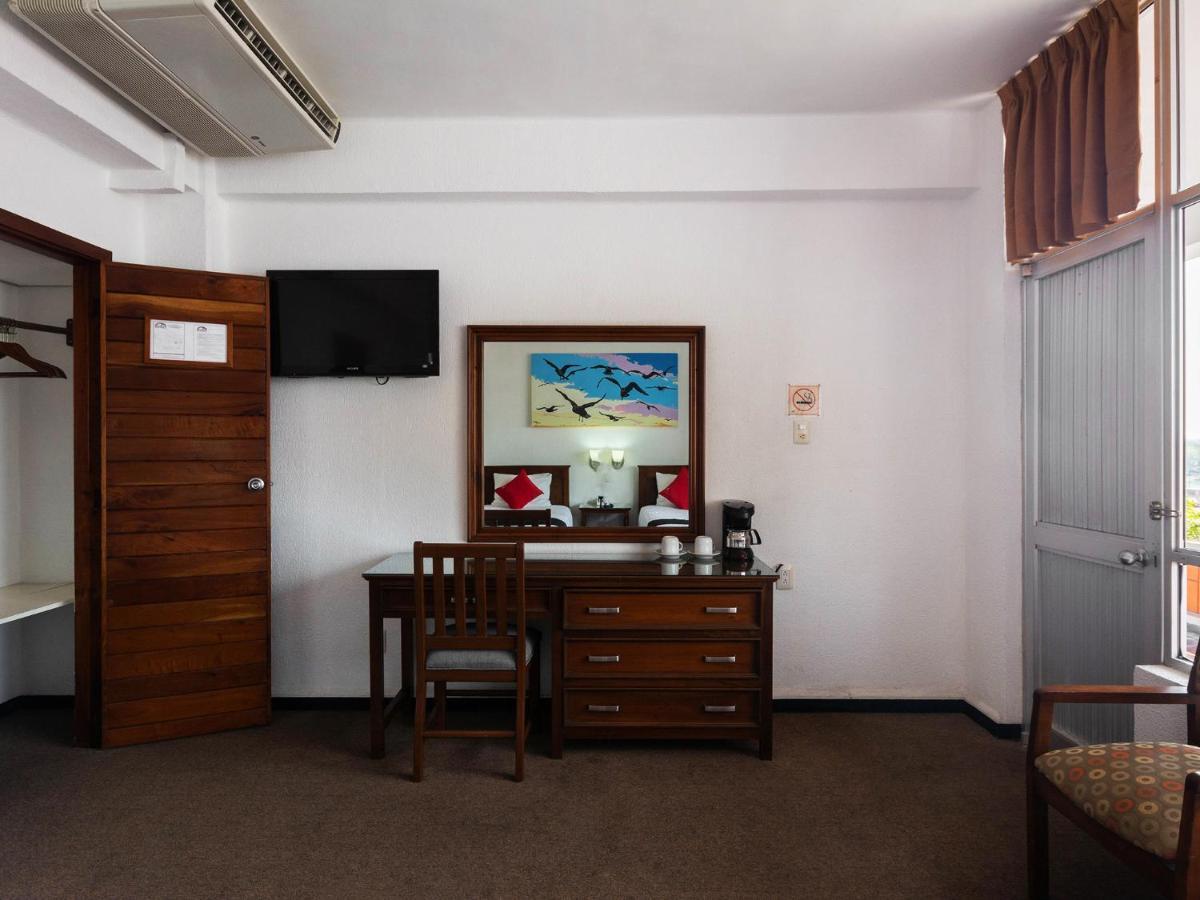 Capital O Florida Tuxpan, Veracruz Tuxpan  ภายนอก รูปภาพ